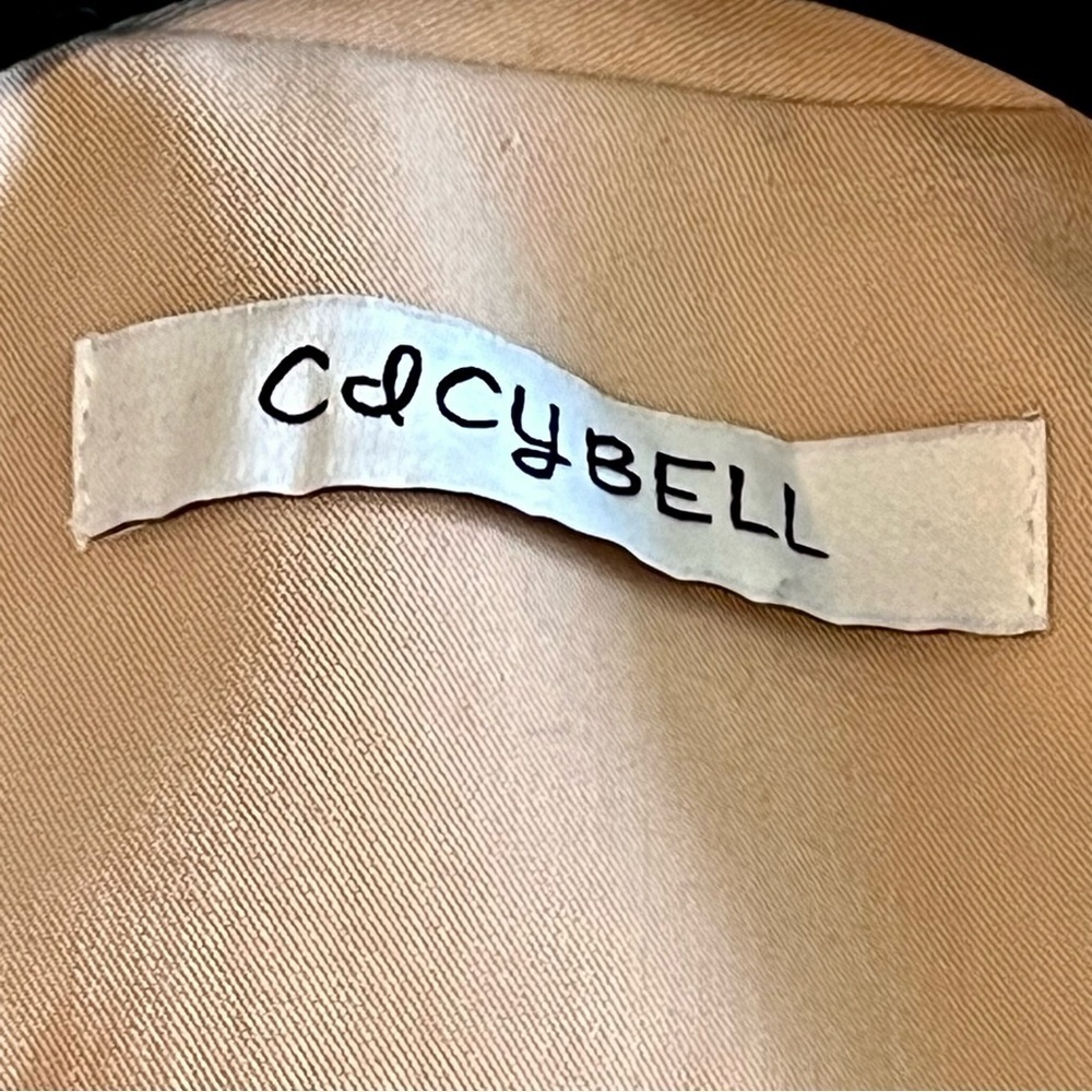 Cicybell Khaki Blazer - Size XS - Picture 2 of 5